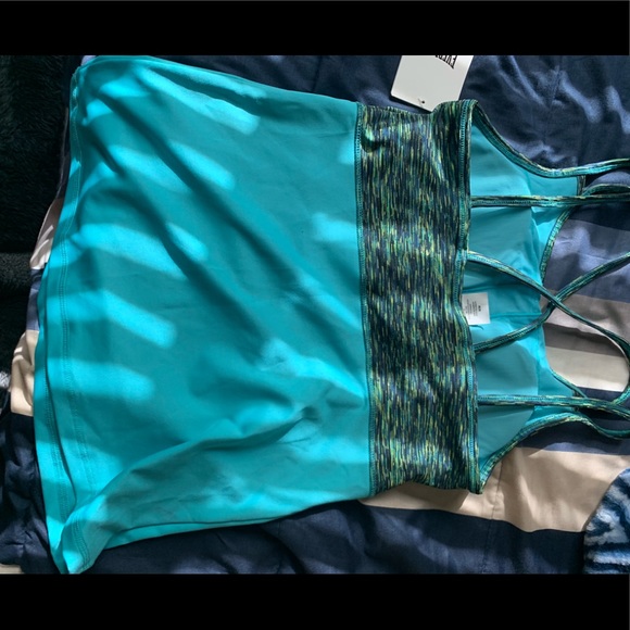 Work out shirt - Picture 5 of 5